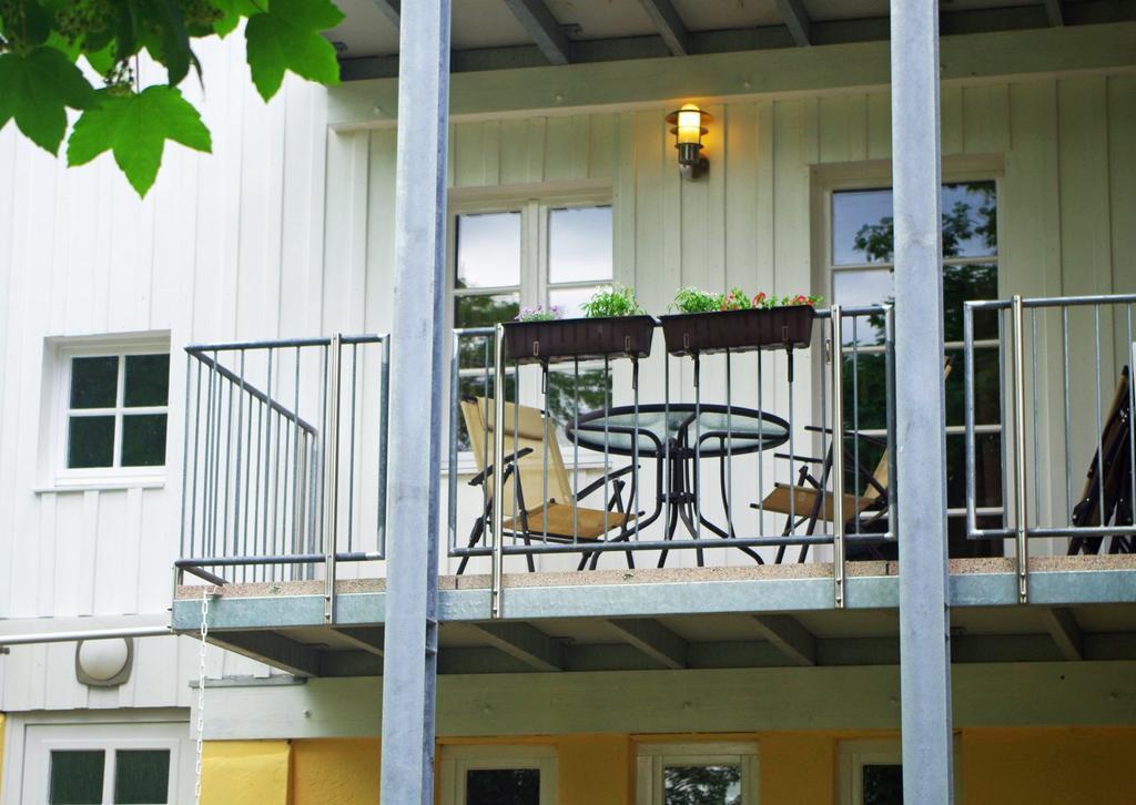 Ferien-Wohnung Am Menzer-Park Neckargemund Ngoại thất bức ảnh